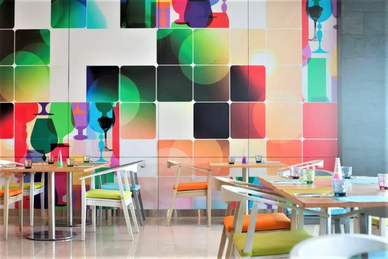 The Southern Hotel Surabaya Formerly Ibis Styles Surabaya Jemursari Exterior photo